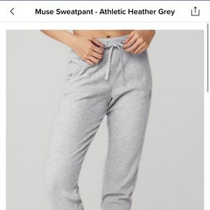 Alo muse sweatpant
